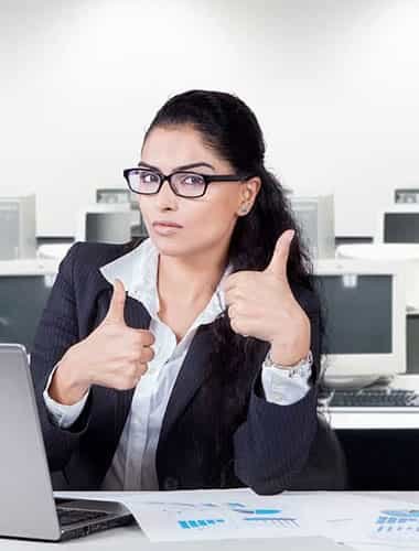 woman-thumbsup-380 woman-thumbsup-380